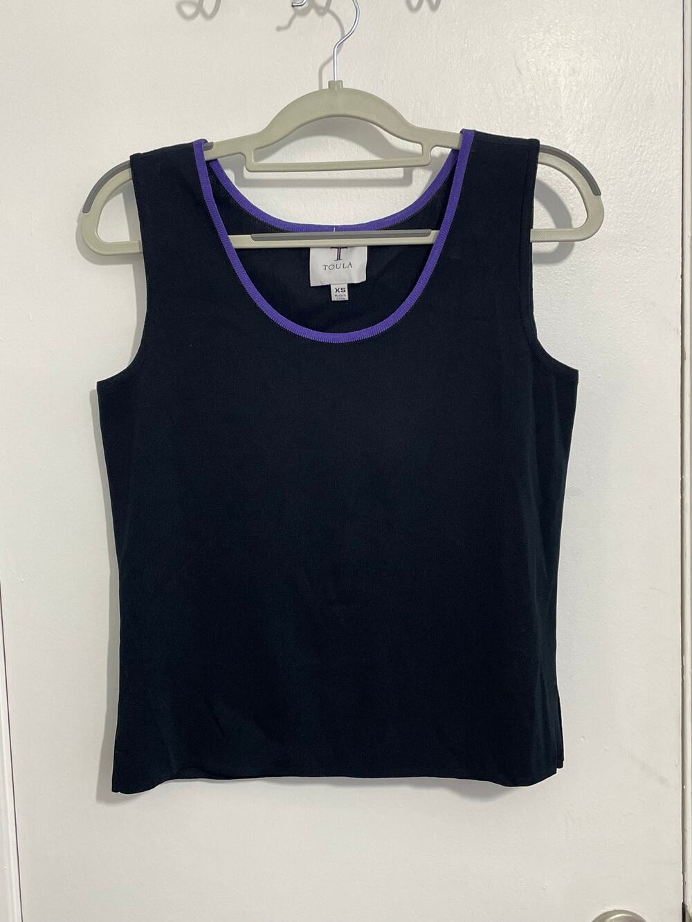 Toula Tank Top XS Black Purple Trim Cropped Preppy Country Club Summer NWT